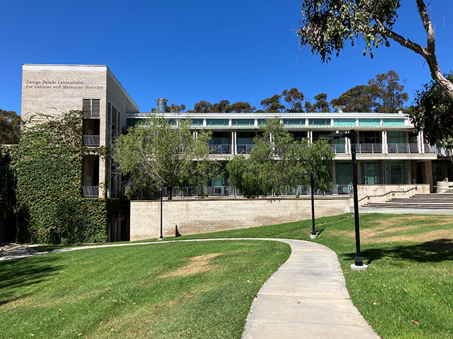  研究室が入っている建物（George Palade Laboratories）